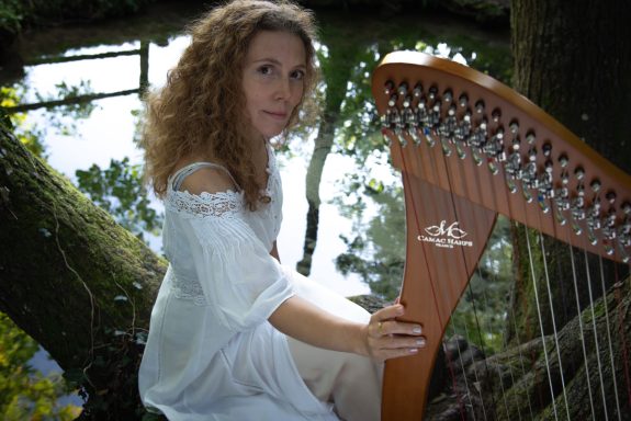 Syelh Chanteuse et harpiste