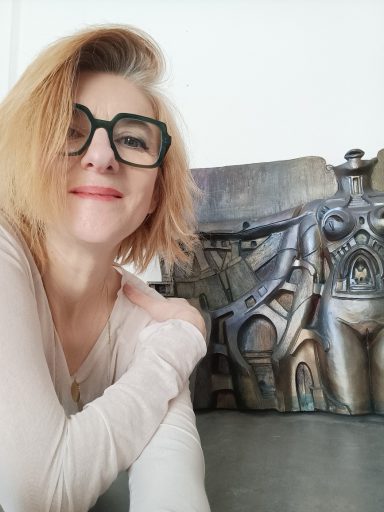Kahem Conteuse, artiste multisupports et coordinatrice de l'Ere de cristal